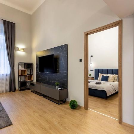 Exclusive New York Residence In The Heart Of Βουδαπέστη Εξωτερικό φωτογραφία